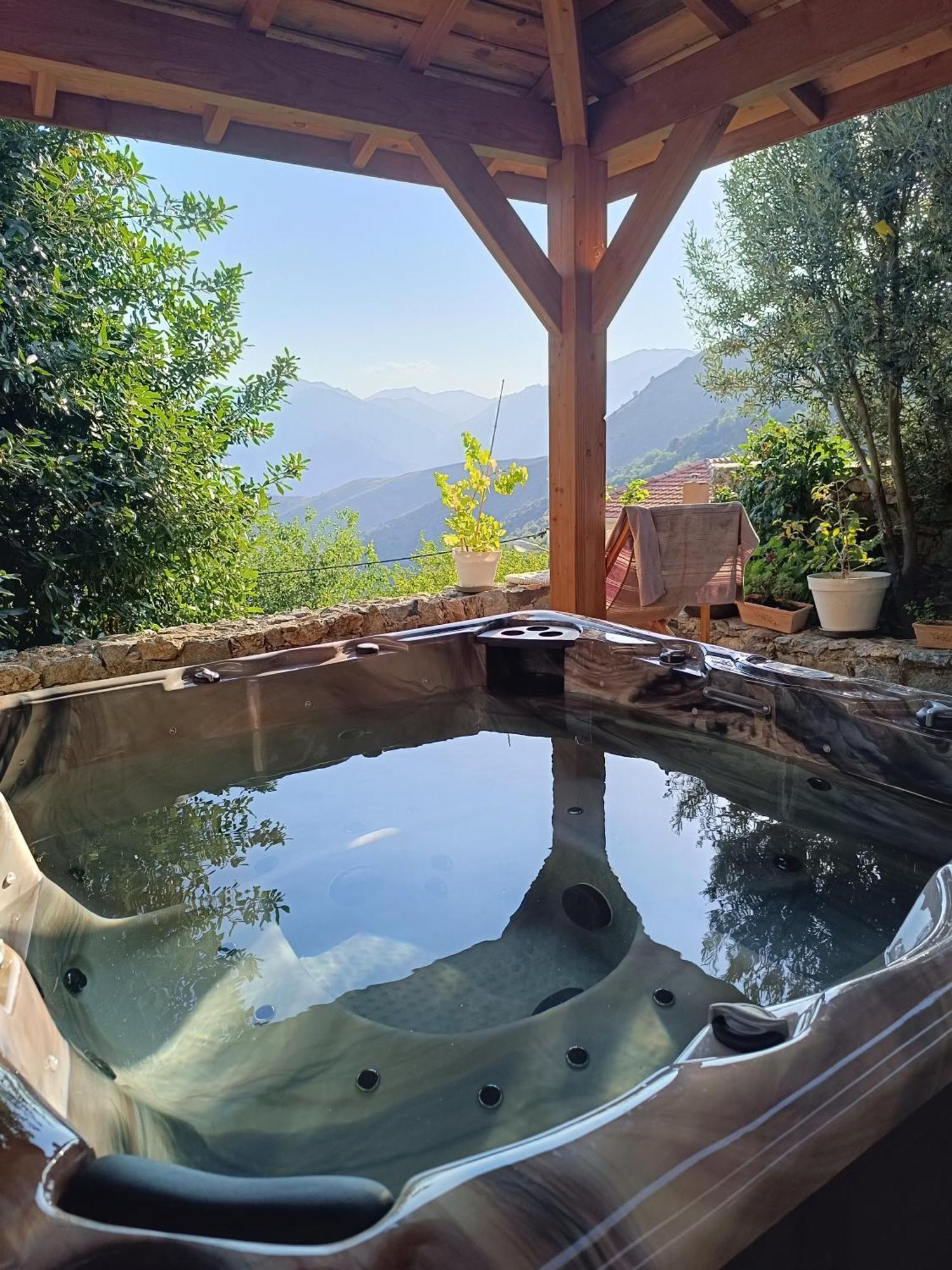 Parfumu Di Celu Hotel Santa-Lucia-di-Mercurio Eksteriør billede